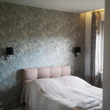 Lesna Nad Jeziorem Dlugim *